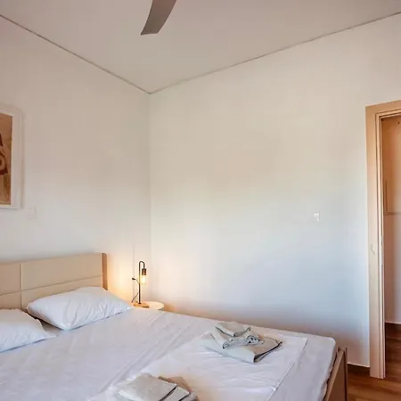 Sunkissed Apartament